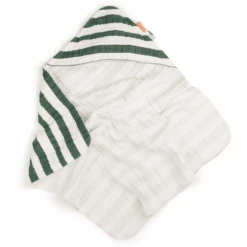 Done By Deer ™ Badhanddoek Met Capuchon Stripes Groen