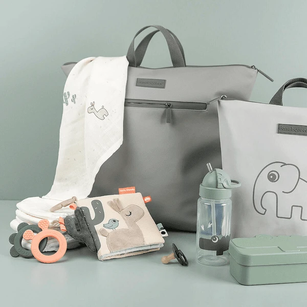 Done By Deer ™ Drinkfles Met Rietje Croco Groen 5 Done By Deer ™ Drinkfles Met Rietje Croco Groen - Afbeelding 5