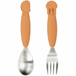 Done By Deer ™ Lepel & Vork Set YummyPlus Zee Friends In Mosterdgeel -Done By Deer done by deer lepel amp vork set yummyplus zee friends in mosterdgeel a310917 2