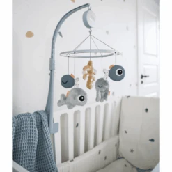 Done By Deer ™ Muziekmobiel Zee Friends Met Spiegel, Blauw -Done By Deer done by deer muziekmobiel zee friends met spiegel blauw a304317 4